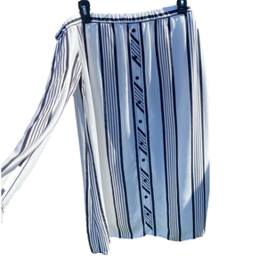 Sz L-xhiliration brand dress. Black&white-lined. Off shoulder with elastic band